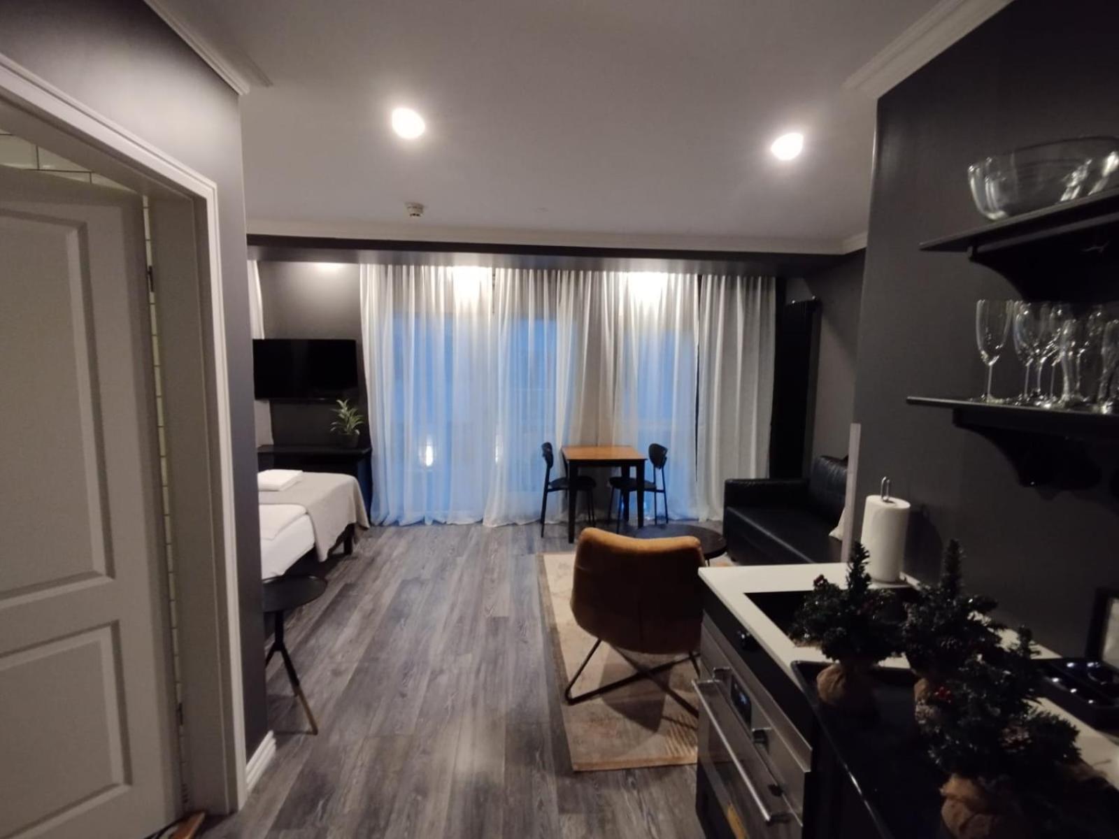 41 - อะ ทาวน์เฮาส์ โฮเต็ล Aparthotel เรคยาวิก ภายนอก รูปภาพ