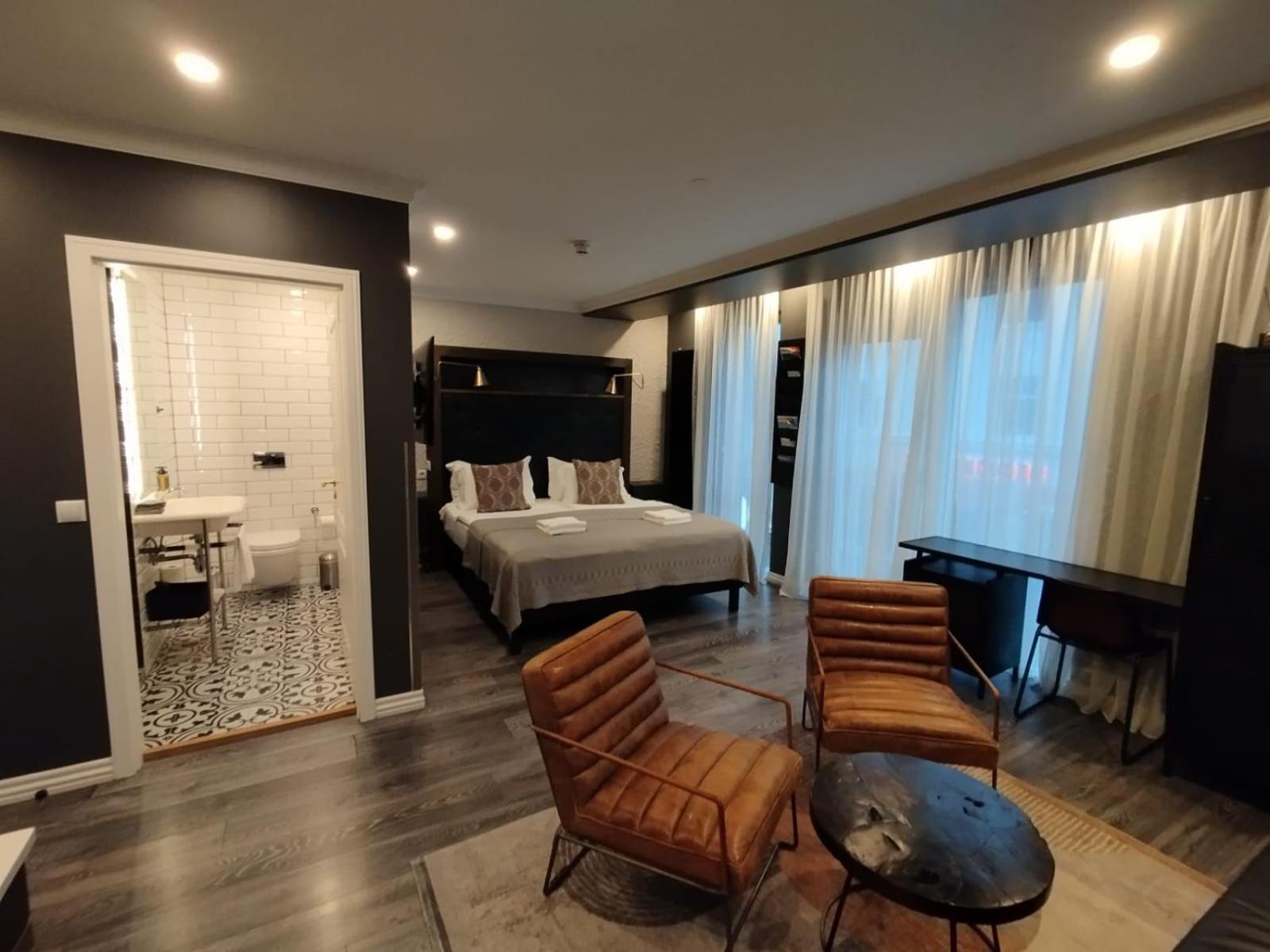 41 - อะ ทาวน์เฮาส์ โฮเต็ล Aparthotel เรคยาวิก ภายนอก รูปภาพ